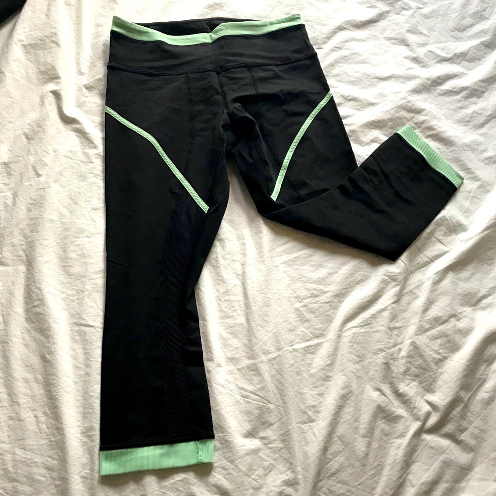 Lululemon Capris Pants